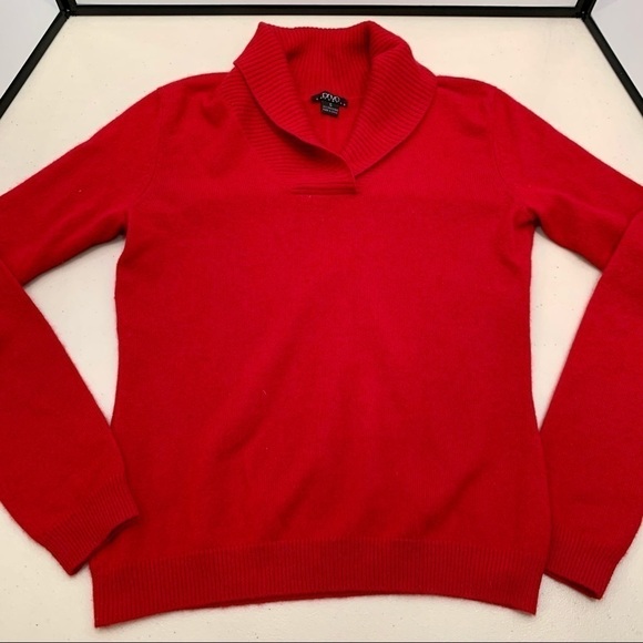 Prive Sweater Adult Size Small Red Cashmere V-Neck Fold Down Collar Women - Picture 2 of 8